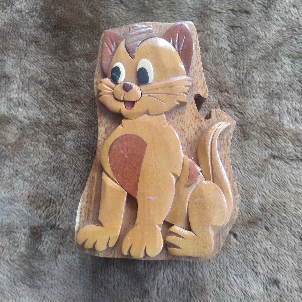 Wooden Lion Cub Jewelry Box